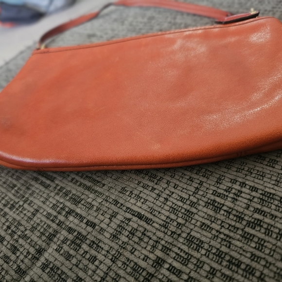 Coach Cross Body Purse - Picture 8 of 8